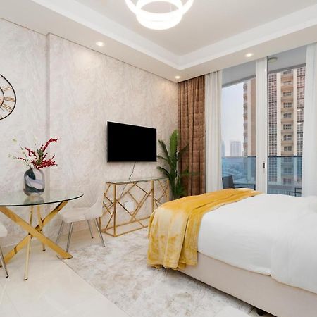 Exclusive Globalstay Apartments In Business Bay Free Parking & More! ดูไบ ภายนอก รูปภาพ