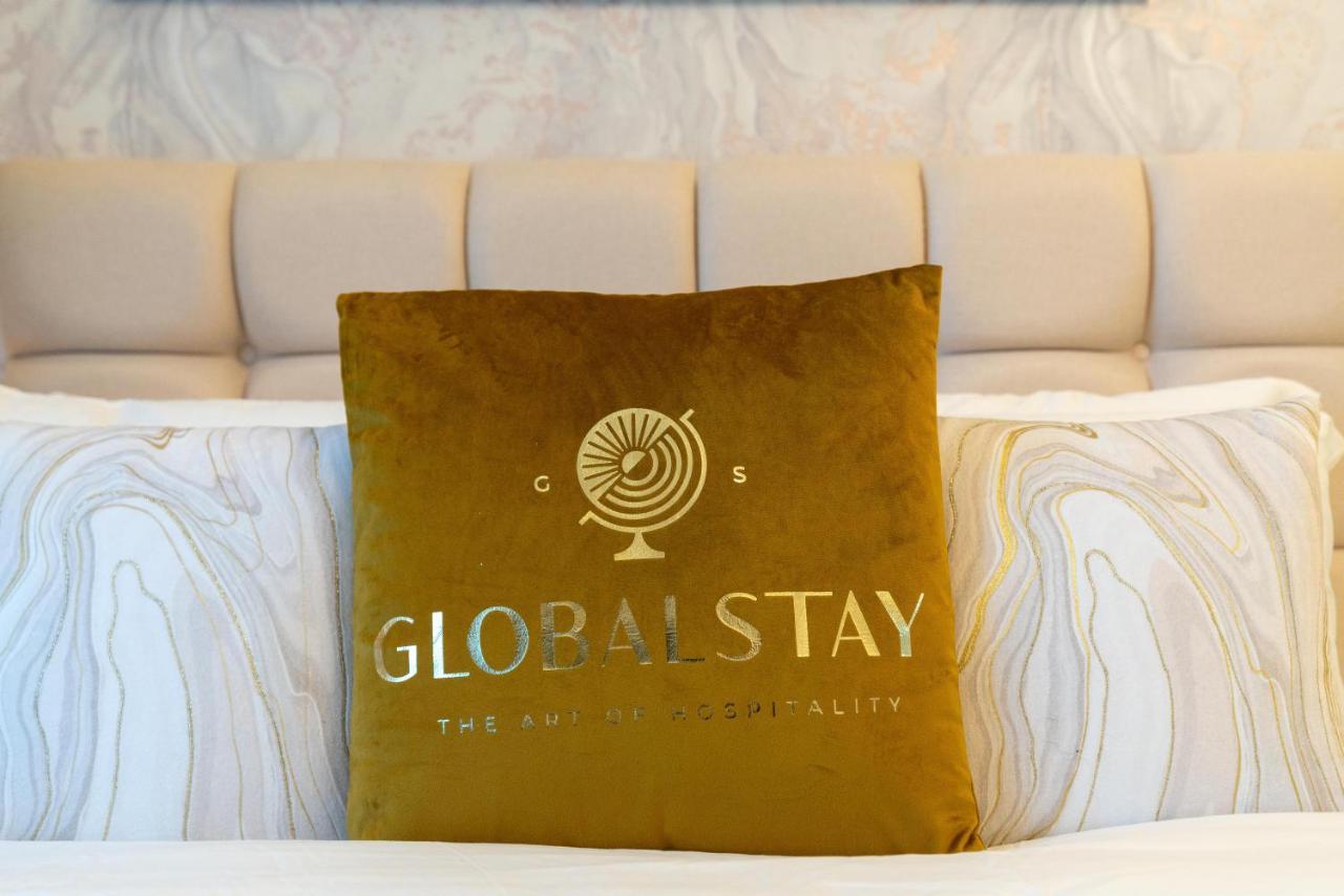 Exclusive Globalstay Apartments In Business Bay Free Parking & More! ดูไบ ภายนอก รูปภาพ