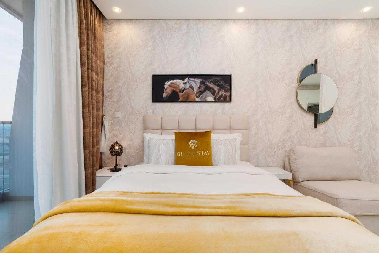 Exclusive Globalstay Apartments In Business Bay Free Parking & More! ดูไบ ภายนอก รูปภาพ